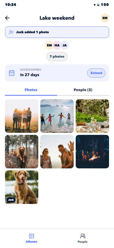 AasaanShare album with photos, people, and access expiry controls